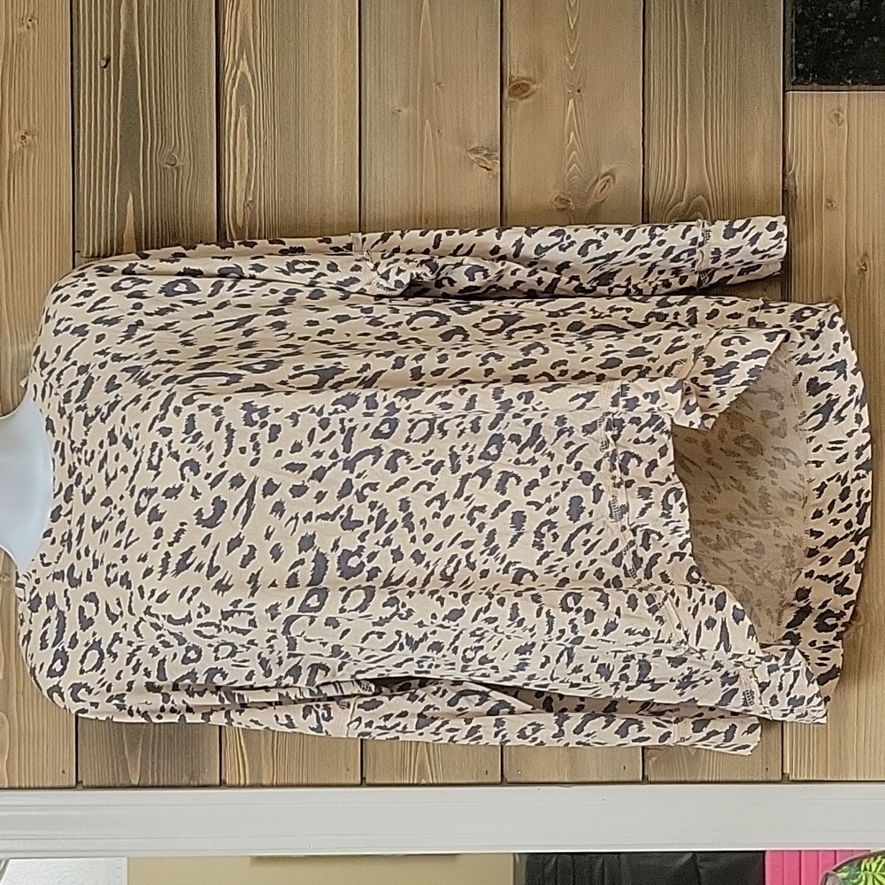 Womens long sleeve top